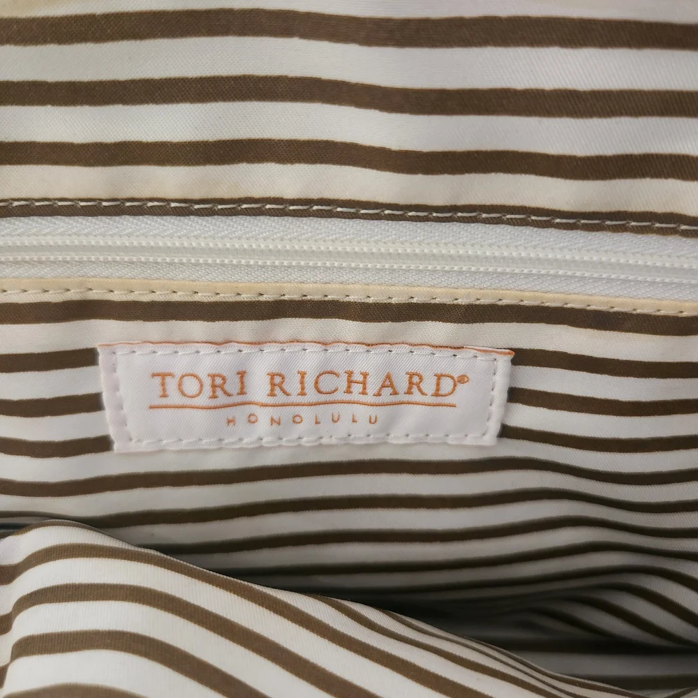 Tori Richard Tan Woven Shoulder Bag - Picture 3 of 16